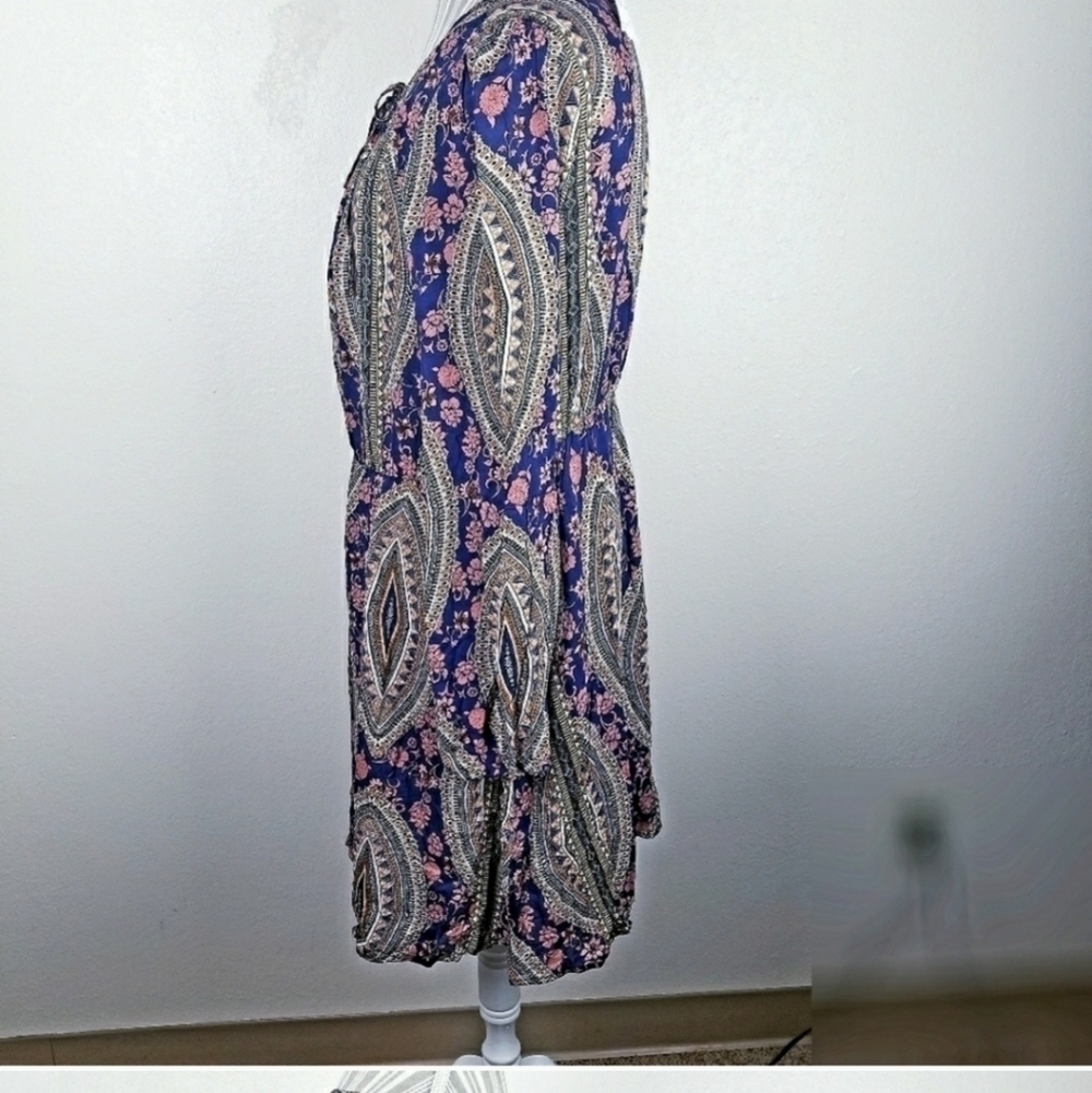 Forever 21 Boho Long Sleeved Floral Festival Dress - Picture 4 of 5